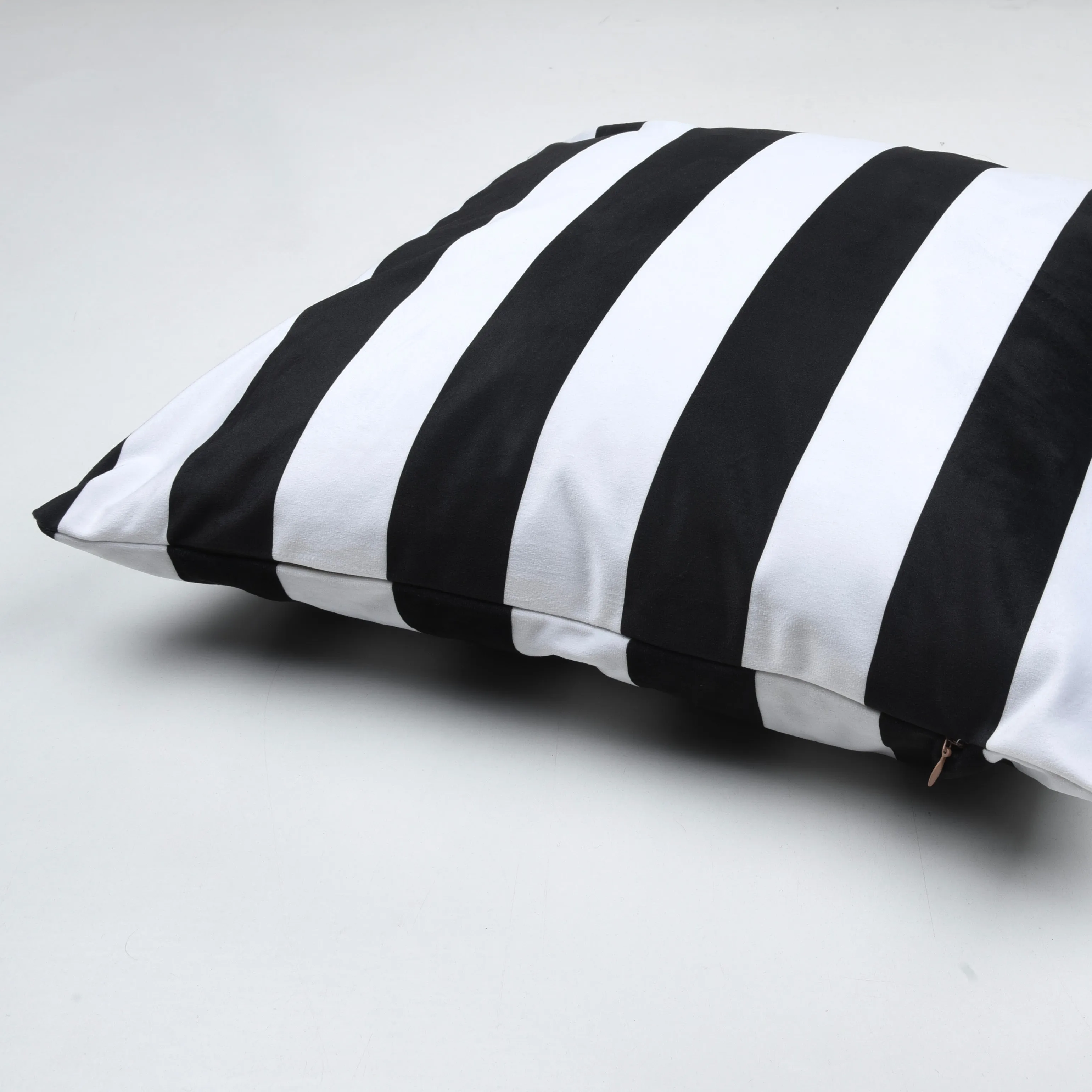 Bold Stripes Cushion Cover