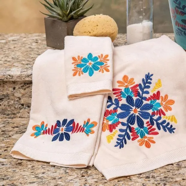 Bonita Floral Embroidered Bathroom Towels