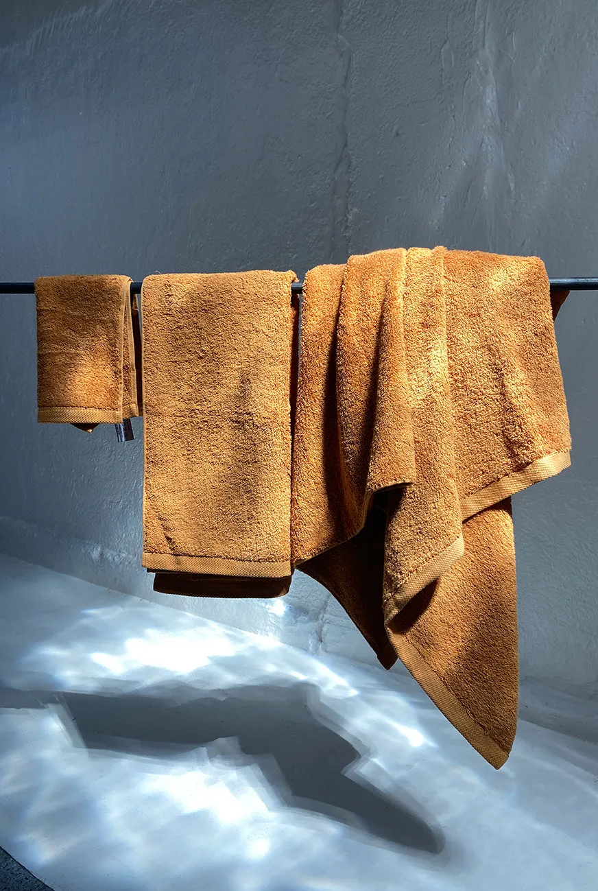 Luxury Bath Towel Sets in Amber Color