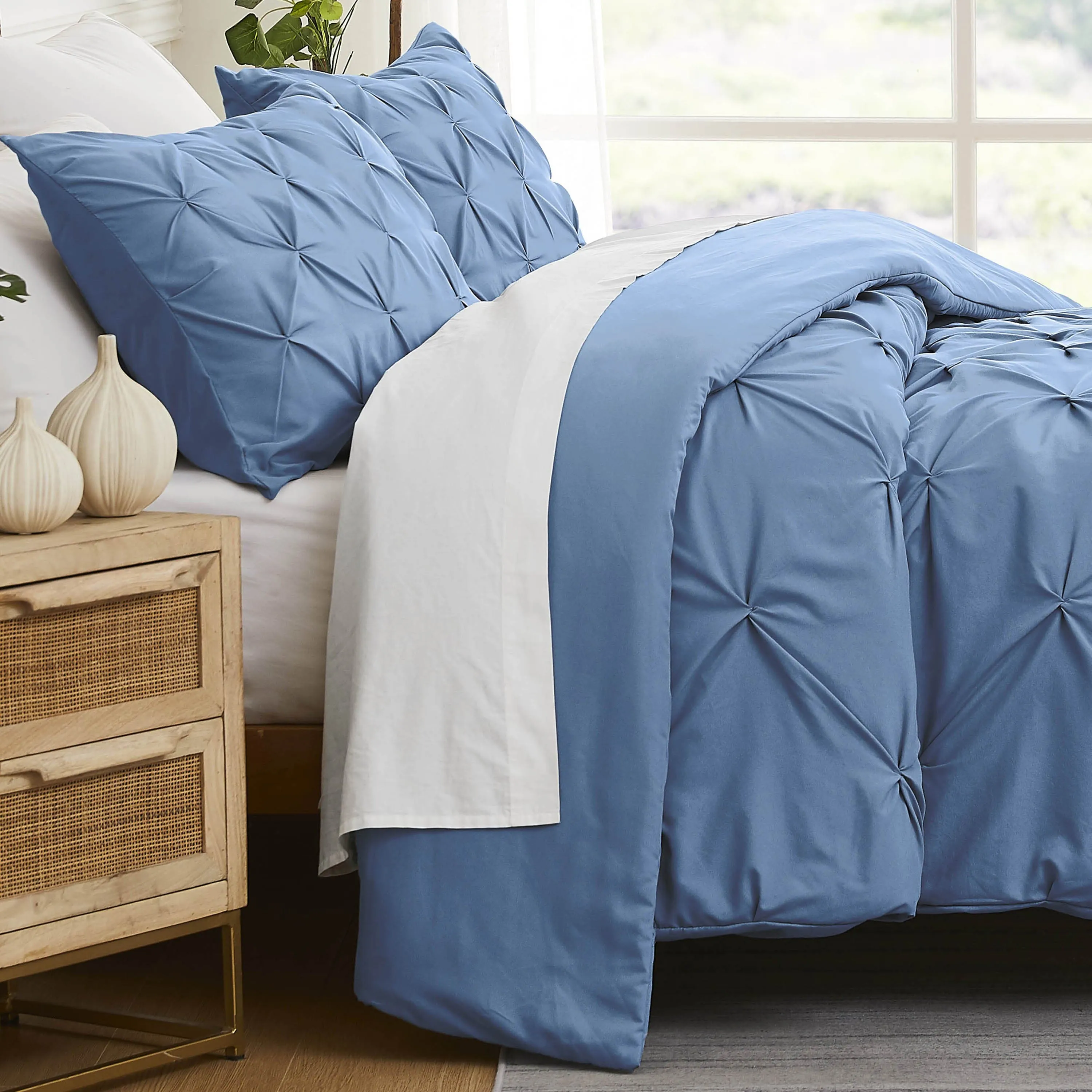 Pintuck Pinch Pleated Duvet Cover Set