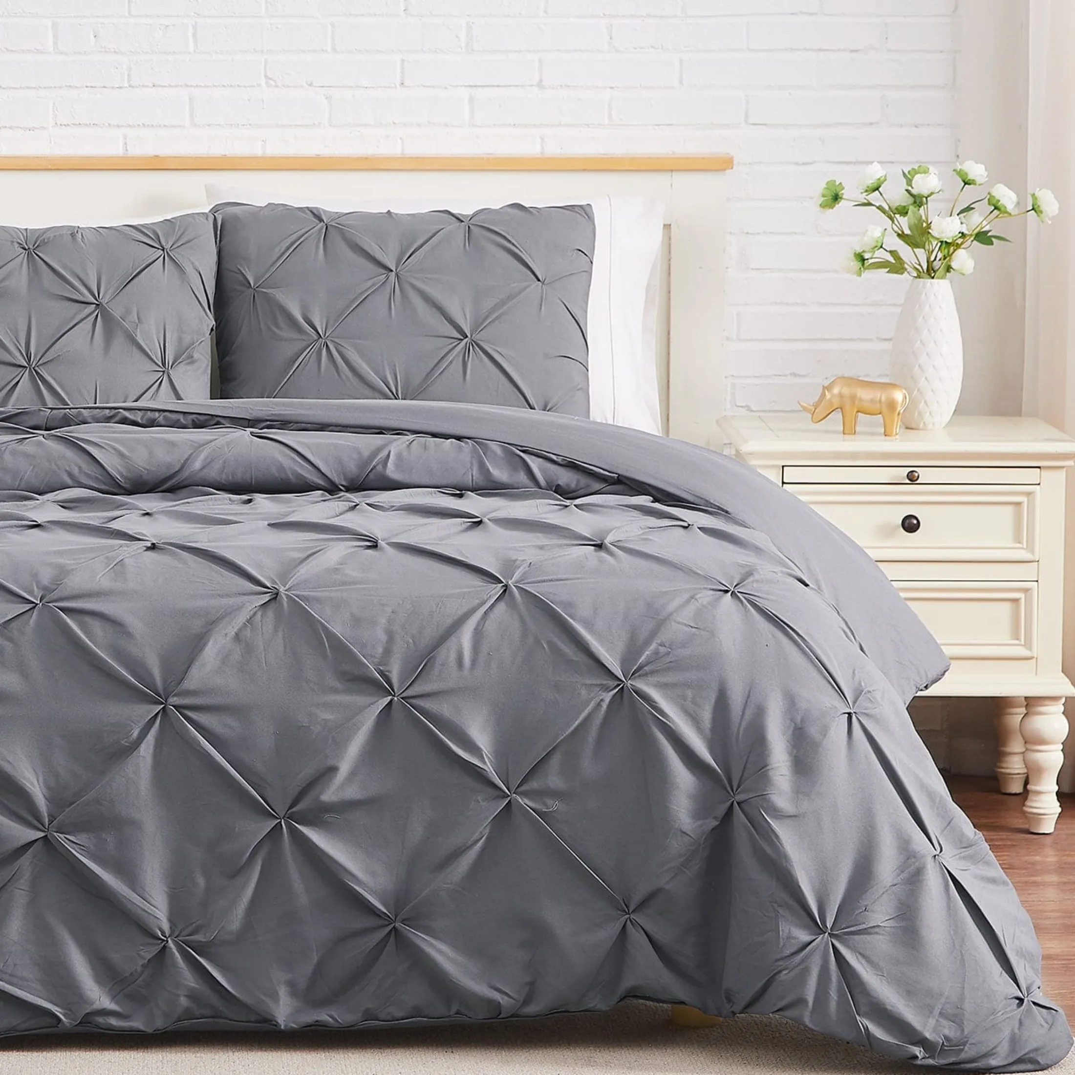 Pintuck Pinch Pleated Duvet Cover Set