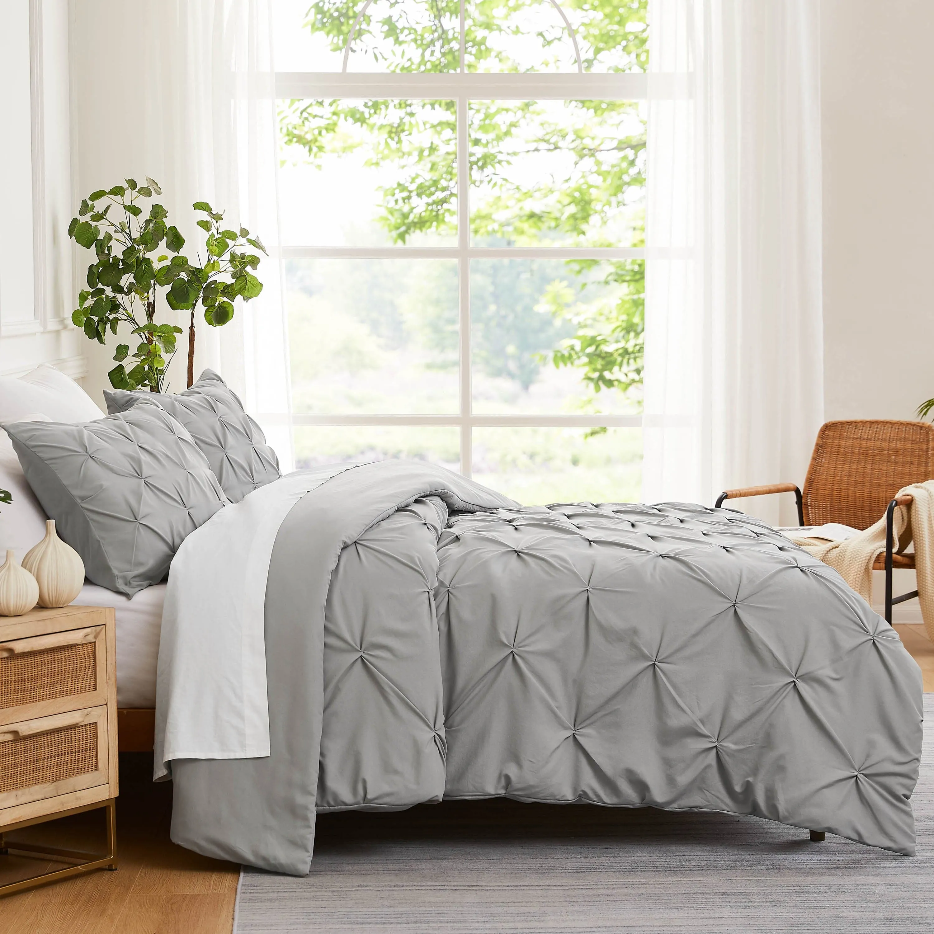 Pintuck Pinch Pleated Duvet Cover Set